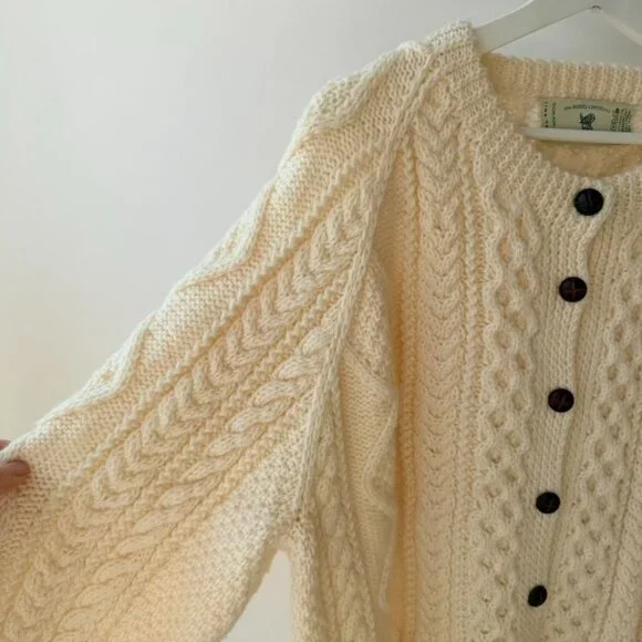 Irish Aran Co. Cable Knit Wool Fisherman Cardigan – Cream (Size XL) E28 - Picture 3 of 6